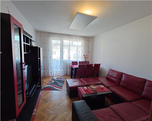 Apartament cu două camere de inchiriat