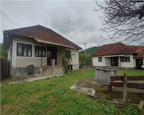 Casa plus Teren Risculita